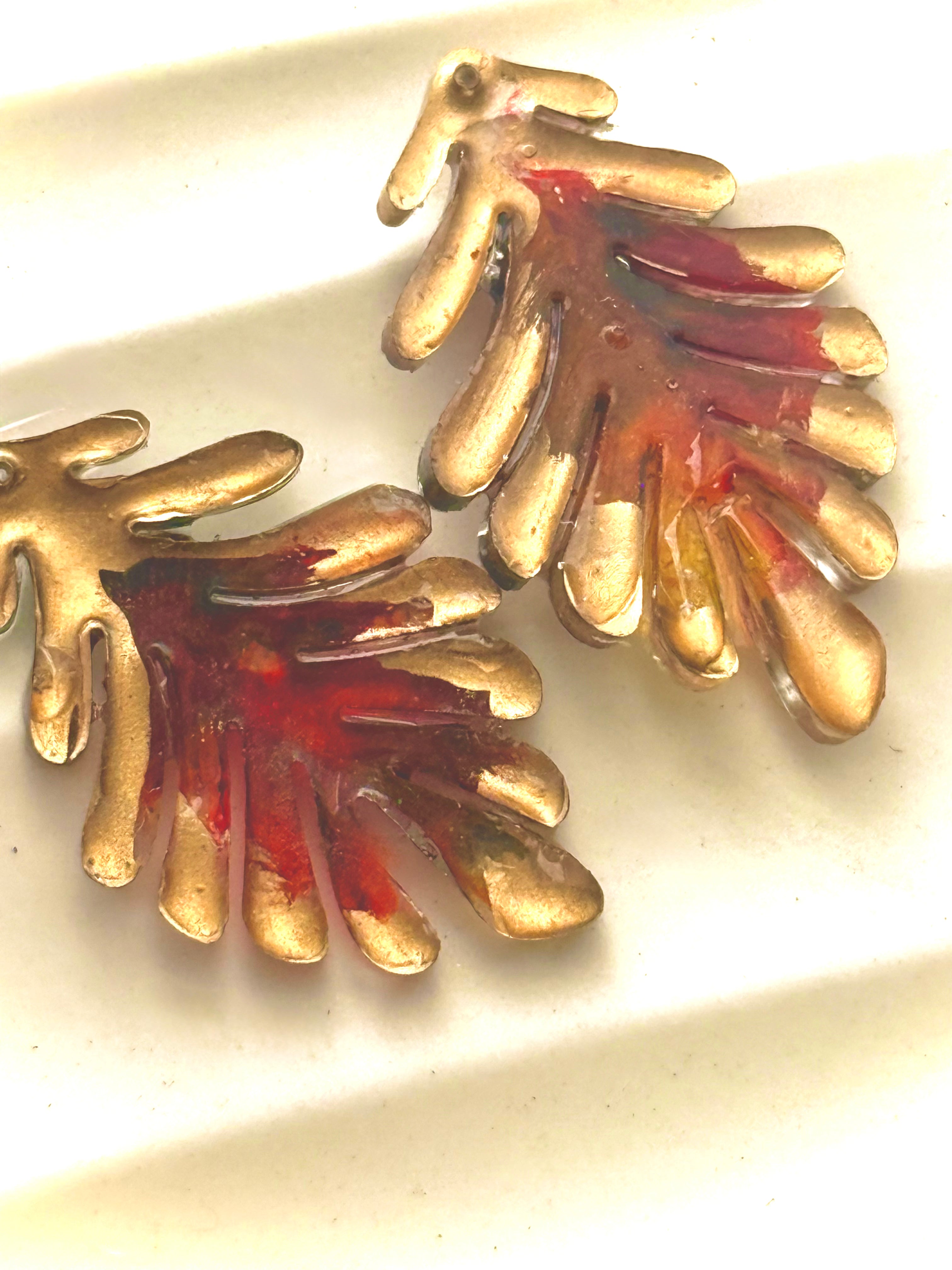 Hand-Crafted “Sunset Palm” Resin Earrings – Gold & Amber Leaf Design