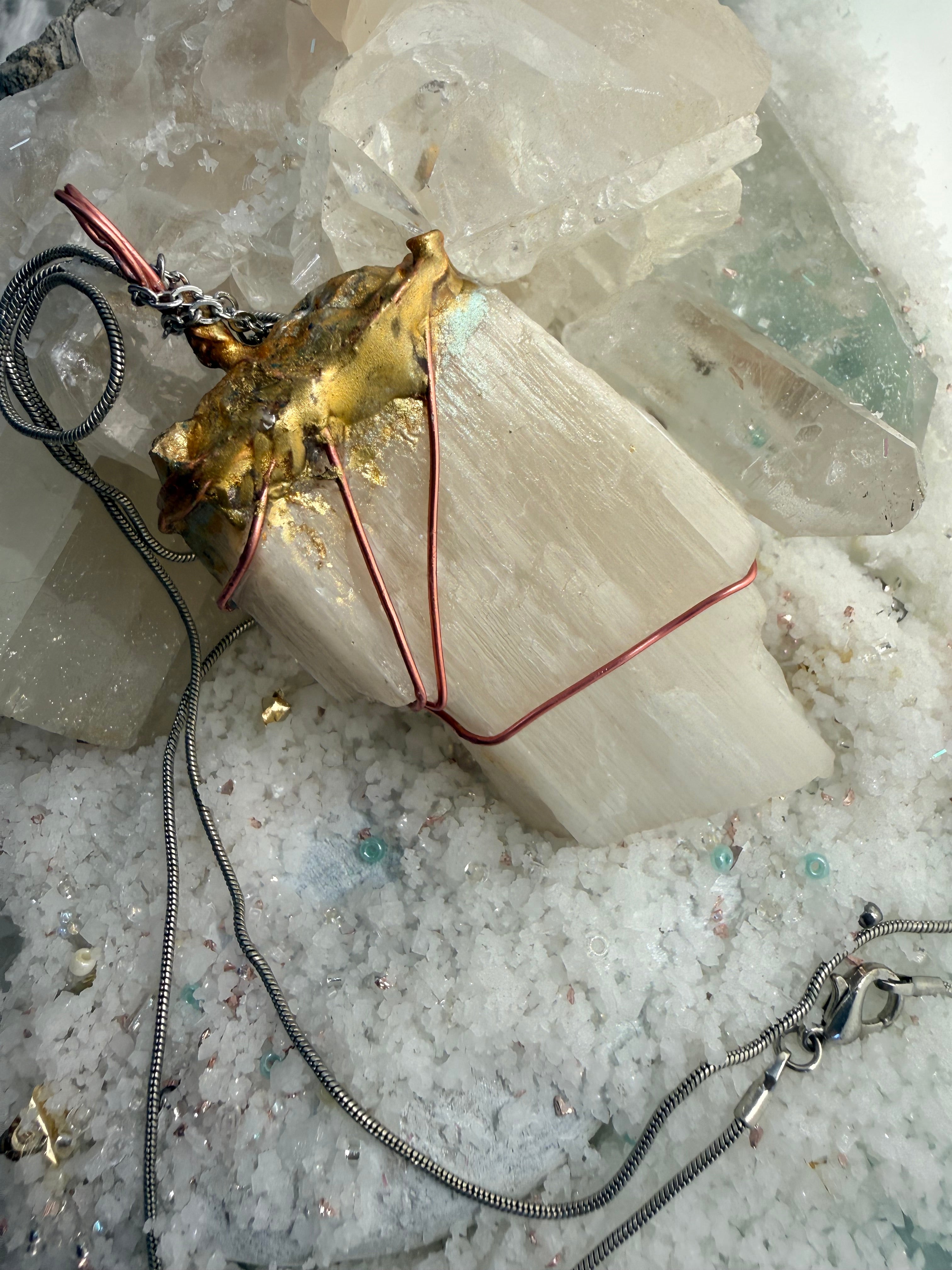 Aurelia malachite pendant on 20” stainless steel chain