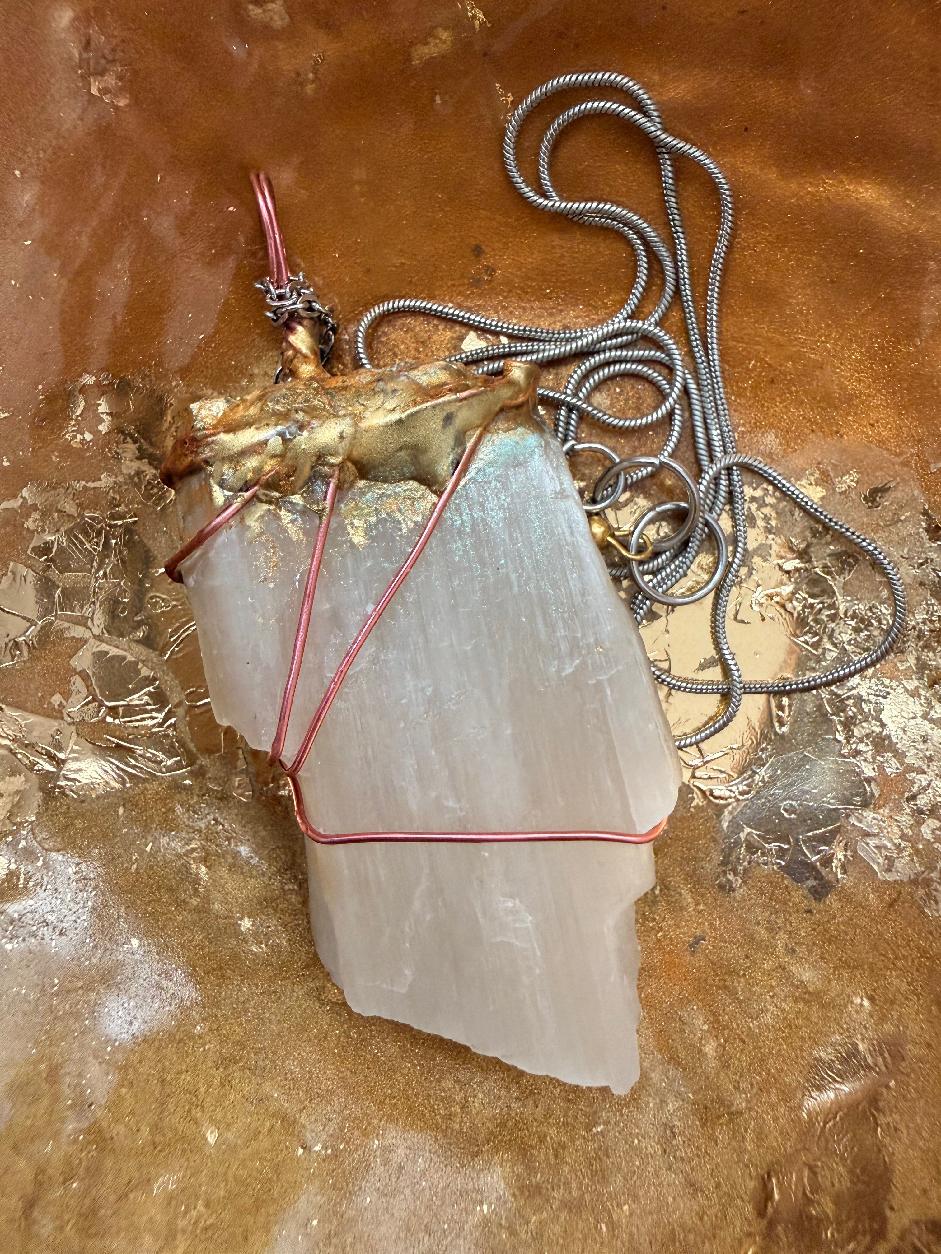 Aurelia malachite pendant on 20” stainless steel chain